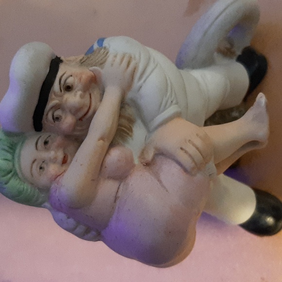 1920s naughty sailor toothpick holder - Picture 3 of 3